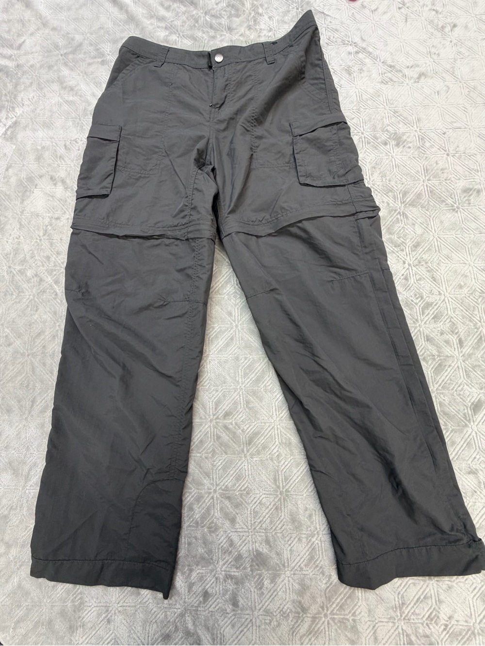 REI Black Women's Cargo Pants with Multi-Pocket Design